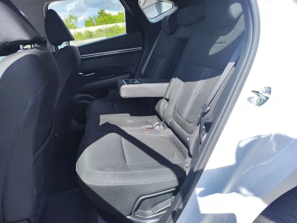Hyundai Tucson 1.6 CRDi/85kW Comfort - foto 10