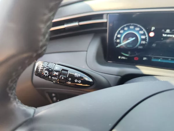 Hyundai Tucson 1.6 T-GDI/110kW Smart Navi - foto 26