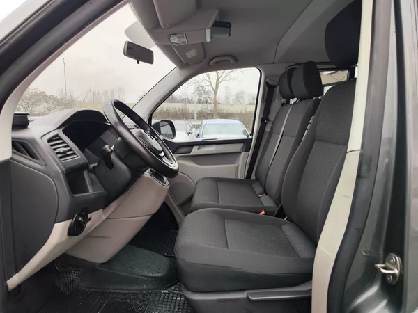 Volkswagen Caravelle 2.0TDI/110kW DSG trend 9míst - foto 15