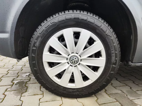 Volkswagen Caravelle 2.0TDI/110kW DSG trend 9míst - foto 25