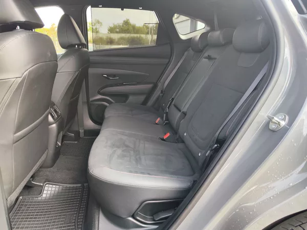 Hyundai Tucson 1.6 T-GDI/118kW N-Line STL 4x4 - foto 16