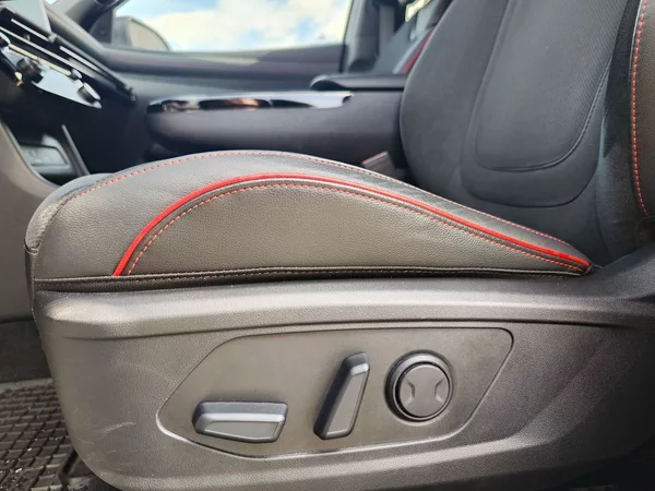 Hyundai Tucson 1.6 T-GDI/118kW N-Line STL 4x4 - foto 36