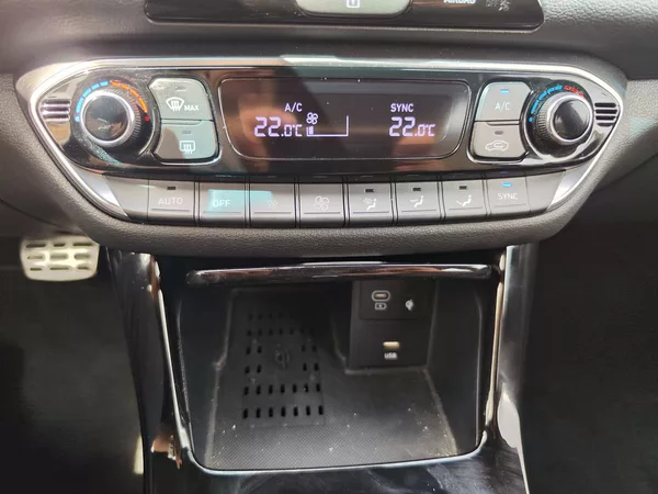 Hyundai i30 1.5 T-GDI/103kW N-Line DCT - foto 22