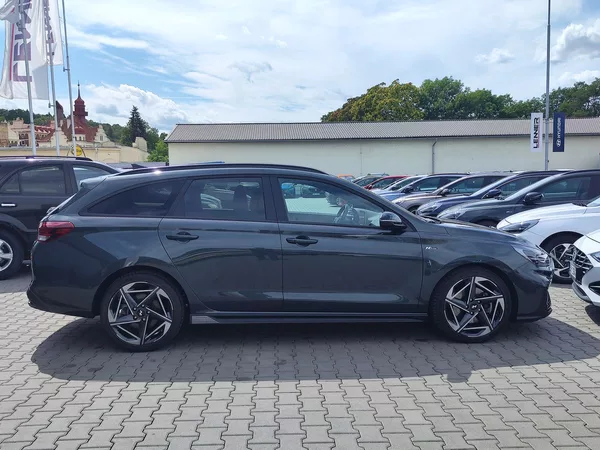 Hyundai i30 1.5 T-GDI/103kW N-Line DCT - foto 4