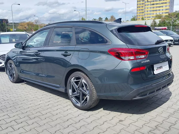 Hyundai i30 1.5 T-GDI/103kW N-Line DCT - foto 7
