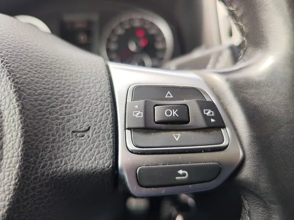 Volkswagen Tiguan 2.0 TDi/125kW R-Line 4motion - foto 25