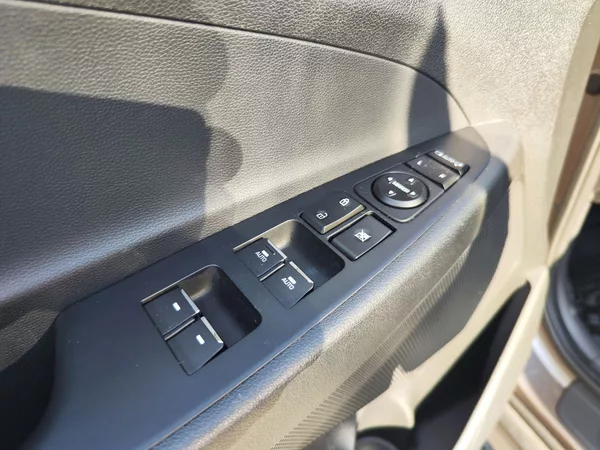 Hyundai Tucson 1.6 CRDi/100kW Adventure DCT - foto 31
