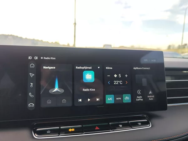 MG EHS 1.5 TGI/200kW PHEV Emotion AT - foto 21