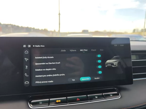 MG EHS 1.5 TGI/200kW PHEV Emotion AT - foto 26