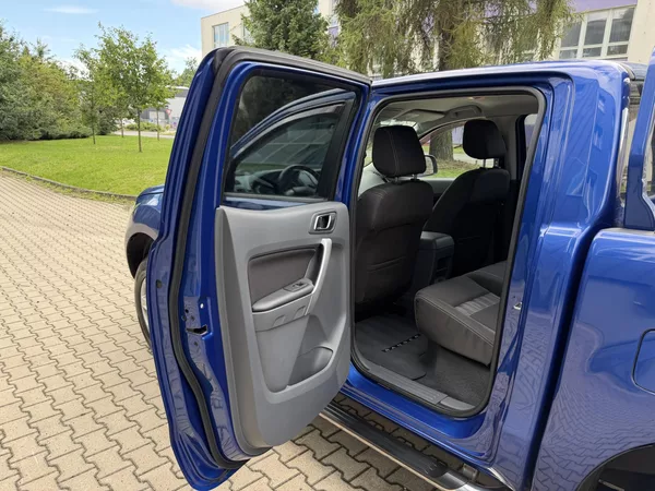 Ford Ranger 2,2 TDCI 4WD - foto 12