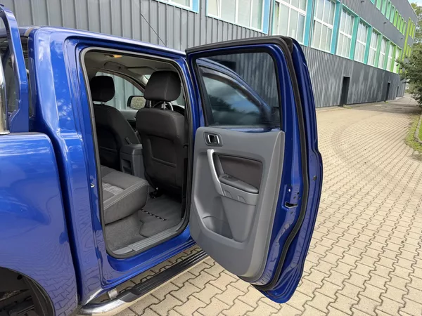 Ford Ranger 2,2 TDCI 4WD - foto 15