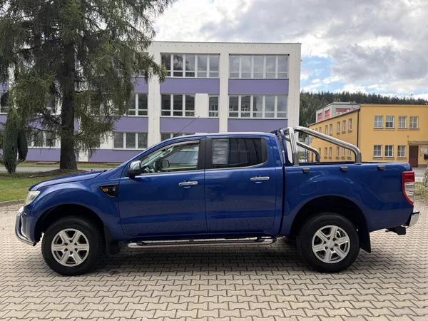 Ford Ranger 2,2 TDCI 4WD - foto 2