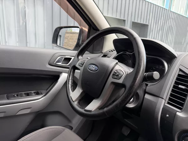 Ford Ranger 2,2 TDCI 4WD - foto 20