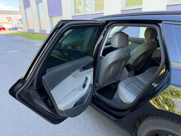 Audi A4 3,0 TDI Avant / 160 kW / - foto 11