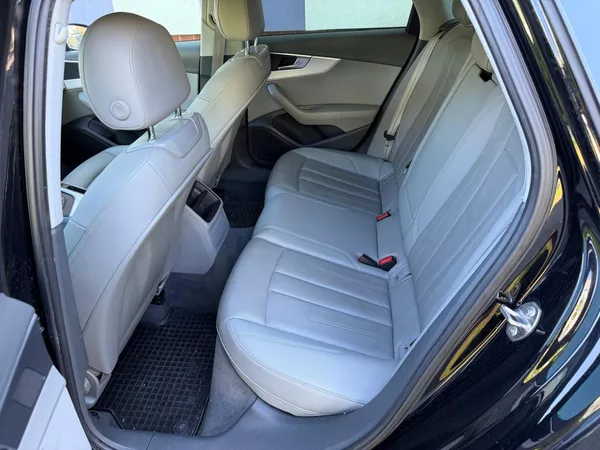 Audi A4 3,0 TDI Avant / 160 kW / - foto 12
