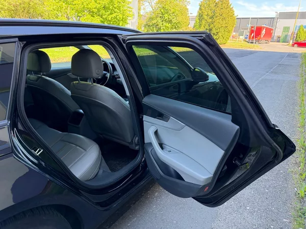 Audi A4 3,0 TDI Avant / 160 kW / - foto 15
