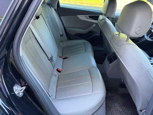 Audi A4 3,0 TDI Avant / 160 kW / - foto 16