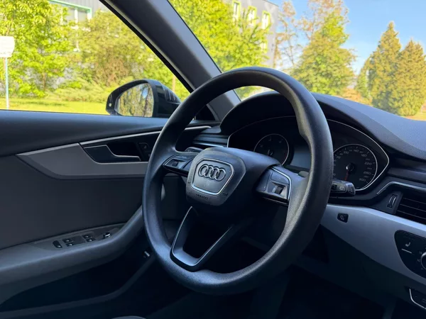 Audi A4 3,0 TDI Avant / 160 kW / - foto 20