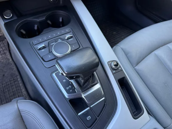 Audi A4 3,0 TDI Avant / 160 kW / - foto 22