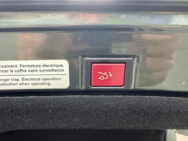 Peugeot 607 2,7 HDI - foto 15