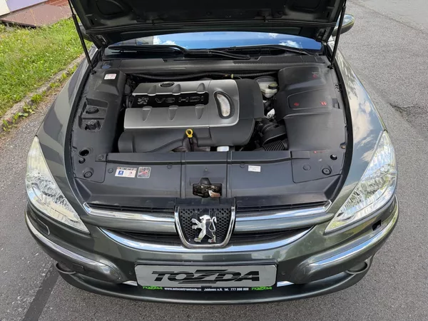 Peugeot 607 2,7 HDI - foto 26