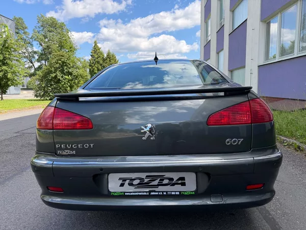 Peugeot 607 2,7 HDI - foto 4
