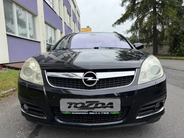 Opel Vectra 1,9 CDTi SW + sada pneumatik - foto 7