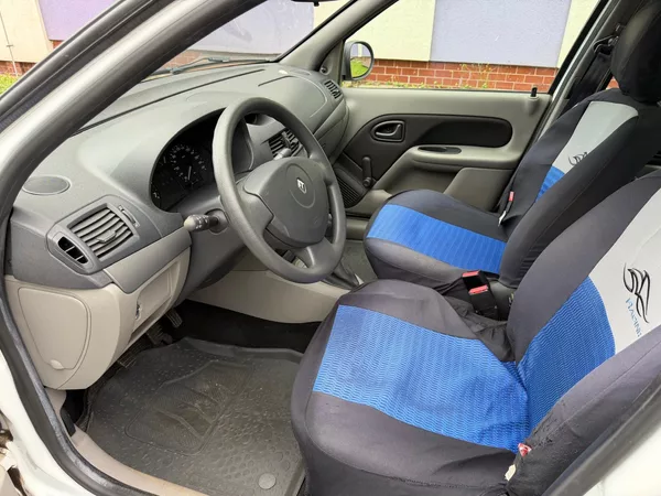 Renault Thalia 1,2i 16V / 36 tis.km / ČR / - foto 9