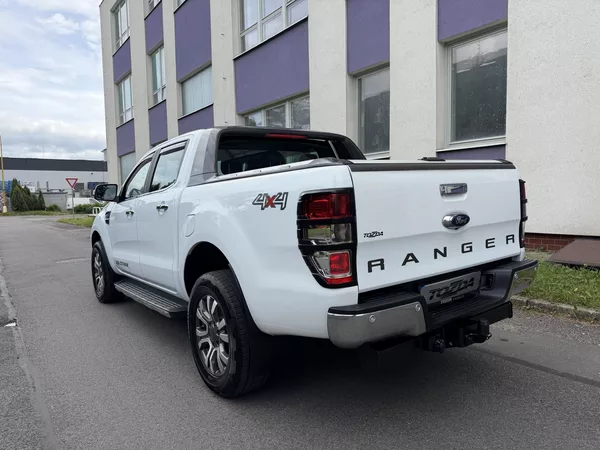 Ford Ranger 3,2 TDCi Wildtrak - foto 3