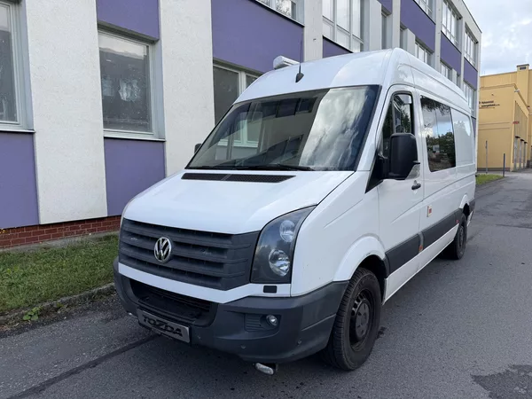 Volkswagen Crafter 2,0 TDI OBYTNÁ ZÁSTAVBA