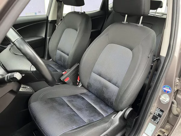 Hyundai ix20 1,6i 16V / automat / - foto 10
