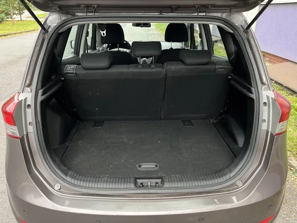 Hyundai ix20 1,6i 16V / automat / - foto 16