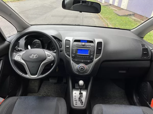 Hyundai ix20 1,6i 16V / automat / - foto 24