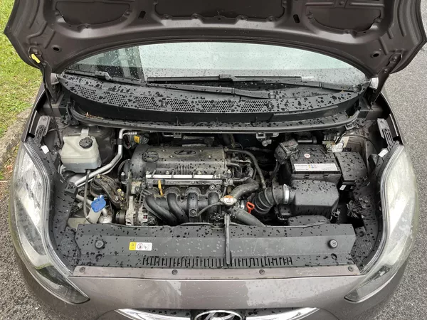 Hyundai ix20 1,6i 16V / automat / - foto 29