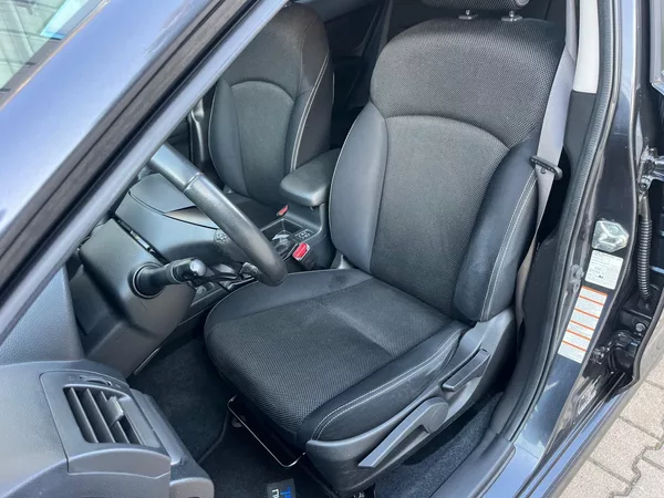 Subaru XV 2,0i AWD Comfort / servis.kn. - foto 7