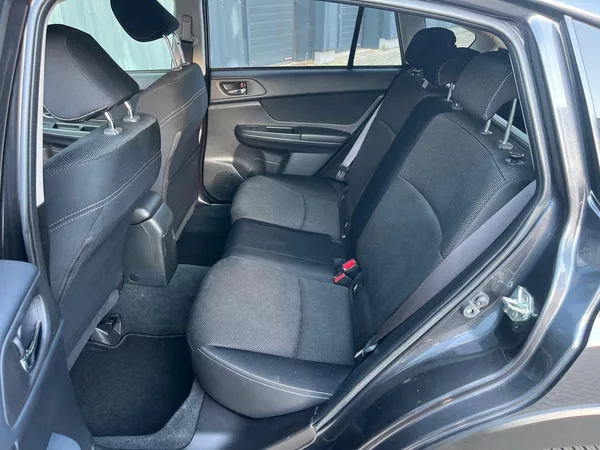Subaru XV 2,0i AWD Comfort / servis.kn. - foto 8