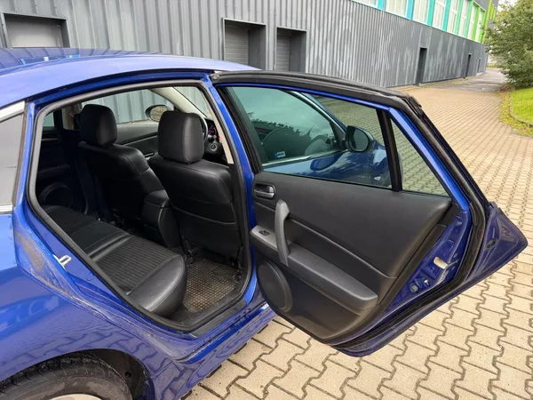 Mazda 6 2,2 MZR-CD - foto 15