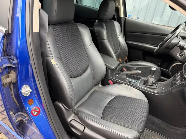 Mazda 6 2,2 MZR-CD - foto 19