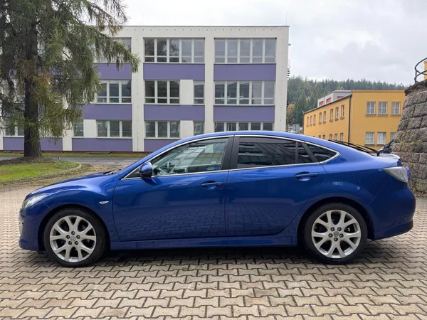 Mazda 6 2,2 MZR-CD - foto 2