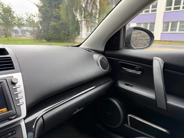 Mazda 6 2,2 MZR-CD - foto 22