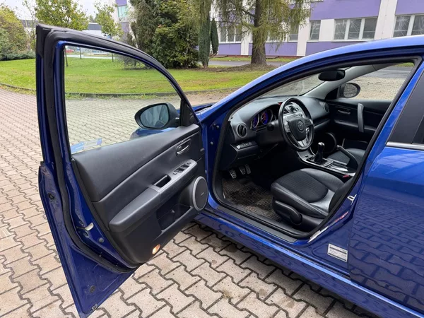 Mazda 6 2,2 MZR-CD - foto 9