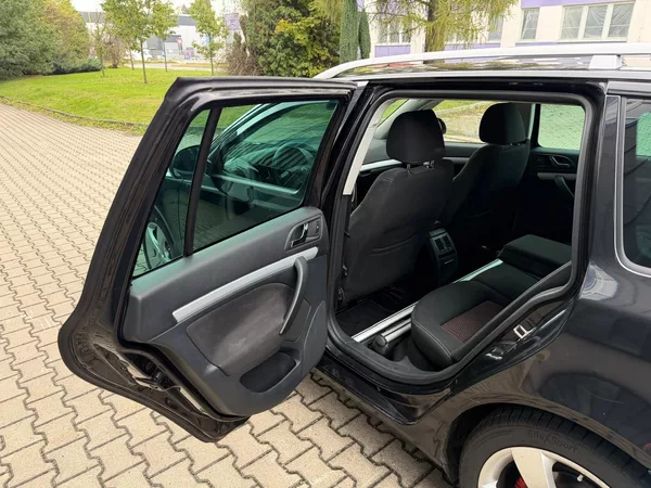 Škoda Octavia 1,6 TDi 77 kW / servis - foto 12