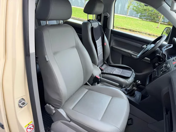 Volkswagen Caddy 2,0 CNG Ecofuel - foto 14