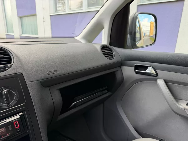 Volkswagen Caddy 2,0 CNG Ecofuel - foto 17