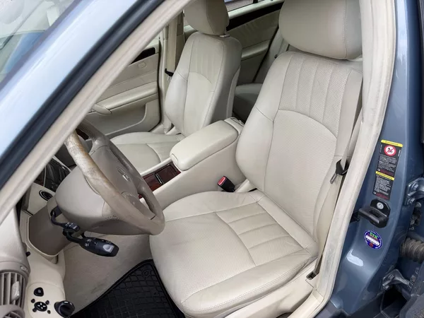 Mercedes-Benz Třídy C 320 3,0 CDi Elegance - foto 10