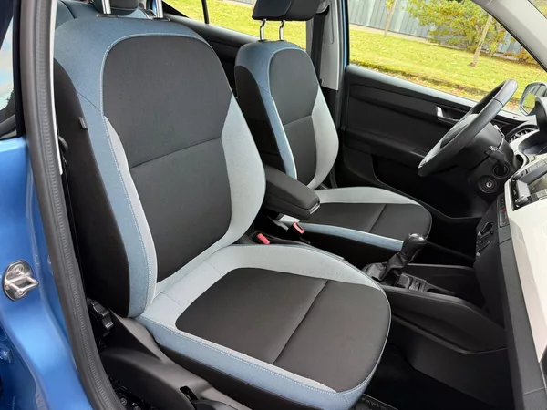Škoda Fabia 1,2 TSi /66kW/servis.kn. - foto 19