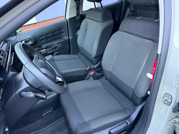 Citroën C3 1,2 PureTech automat /1.maj. / - foto 10