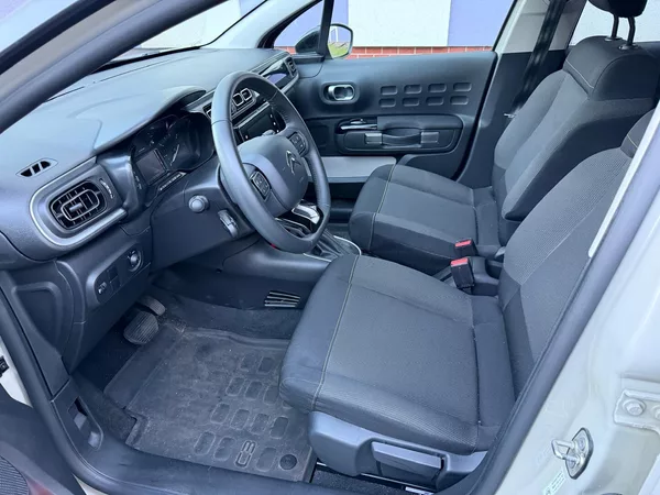 Citroën C3 1,2 PureTech automat /1.maj. / - foto 9