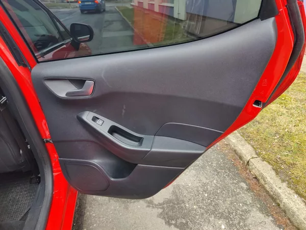 Ford Fiesta 1,0 ecoboost / servis.k./1.maj - foto 9