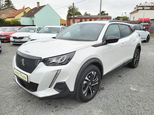 Peugeot 2008 ALLURE 1.2 PureTech 130k EAT8